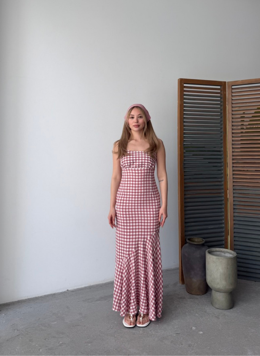 PEMBE EKOSELİ ELBİSE