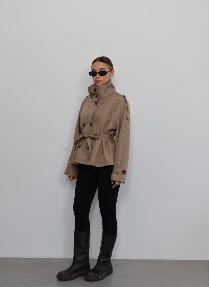 CAMEL DİK YAKA TRENÇKOT