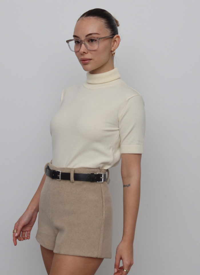 BEJ KISA KOL CORSMAN KAZAK