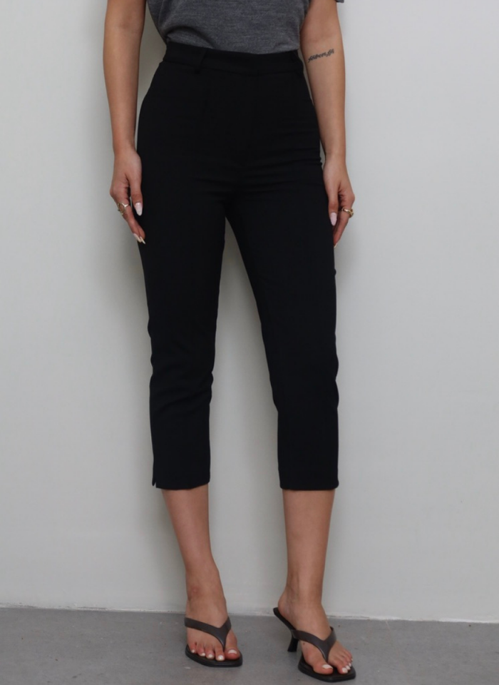 SİYAH ÇIMALI KAPRİ PANTOLON