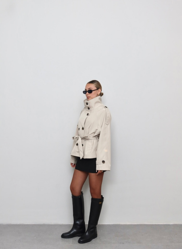 BEJ DİK YAKA TRENÇKOT