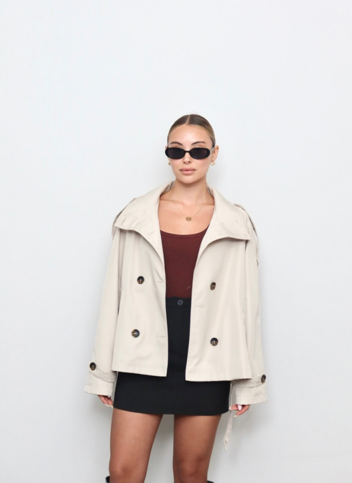 BEJ DİK YAKA TRENÇKOT