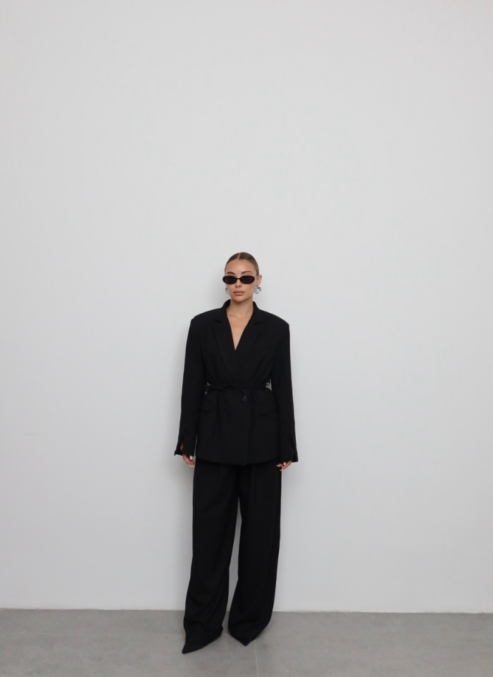 SİYAH KEMERLİ CEKET