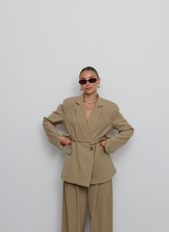 CAMEL KEMERLİ CEKET