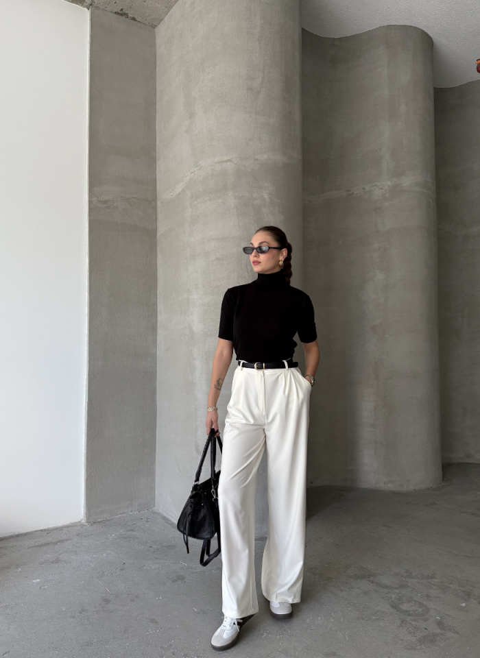 SİYAH KISA KOL CORSMAN KAZAK