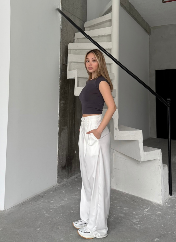 BEYAZ MASKÜLEN PANTOLON