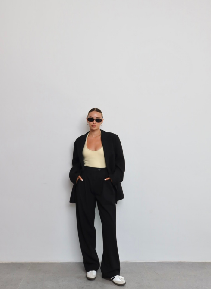 SİYAH MASKÜLEN PANTOLON