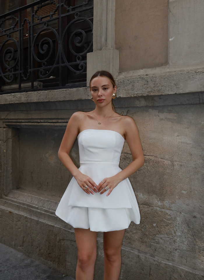 BEYAZ STRAPLEZ BALON ELBİSE