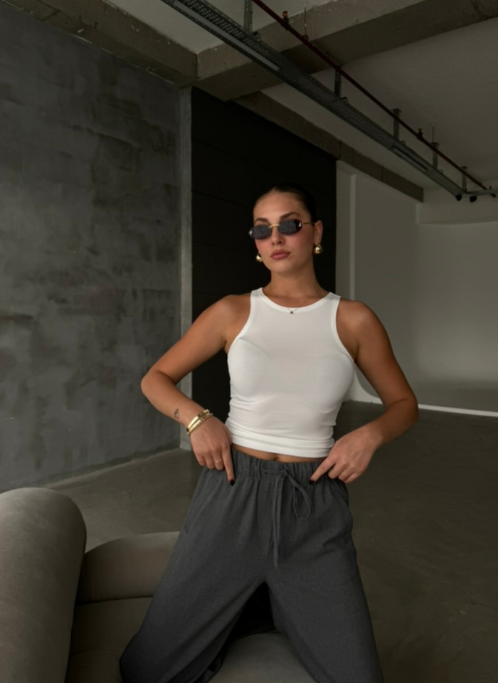 EKRU BOLD CROP