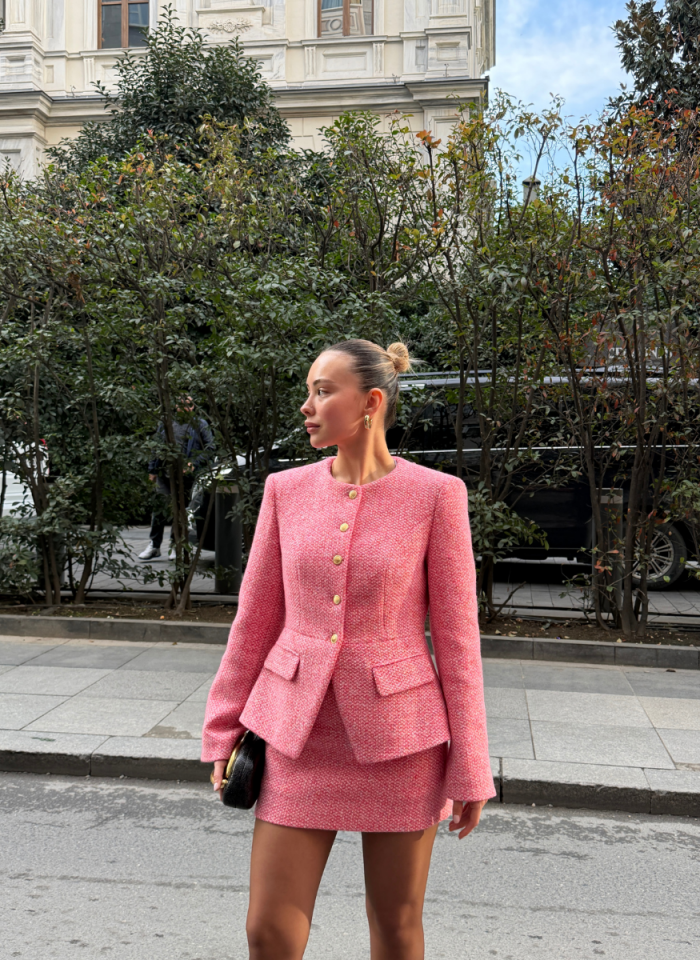 PEMBE TÜVİT CEKET ETEK TAKIMI