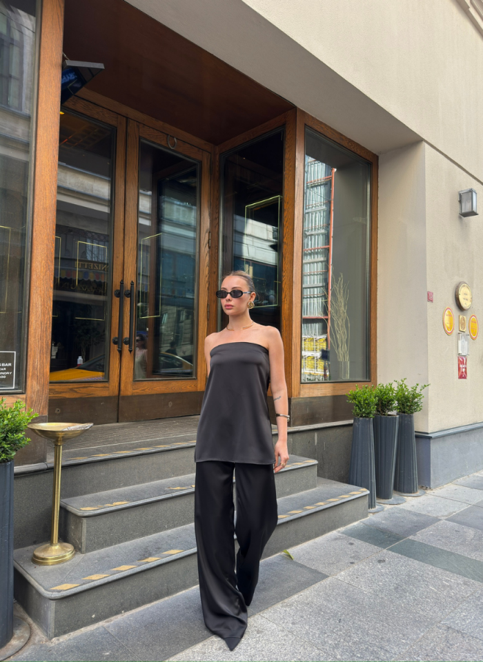 SİYAH SATEN STRAPLEZ TAKIM