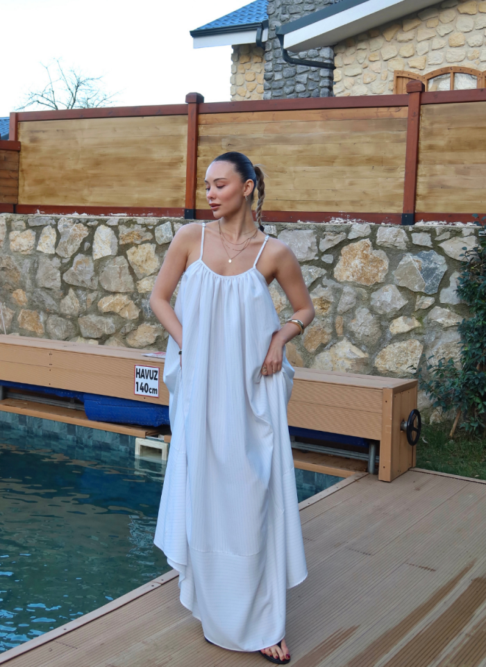 EKRU ÇİZGİLİ ASKILI ELBİSE