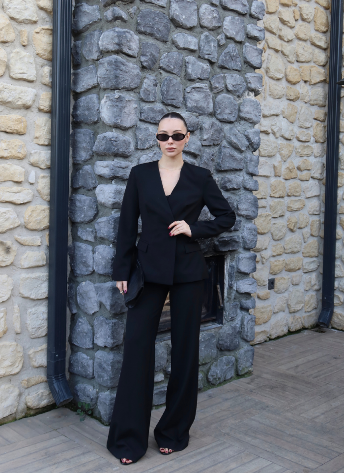 SİYAH V YAKA CEKET PANTOLON TAKIM