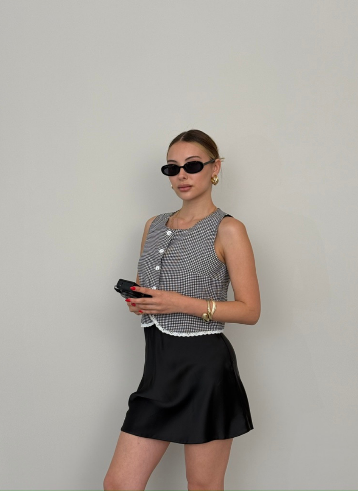 SİYAH KISA SATEN ETEK