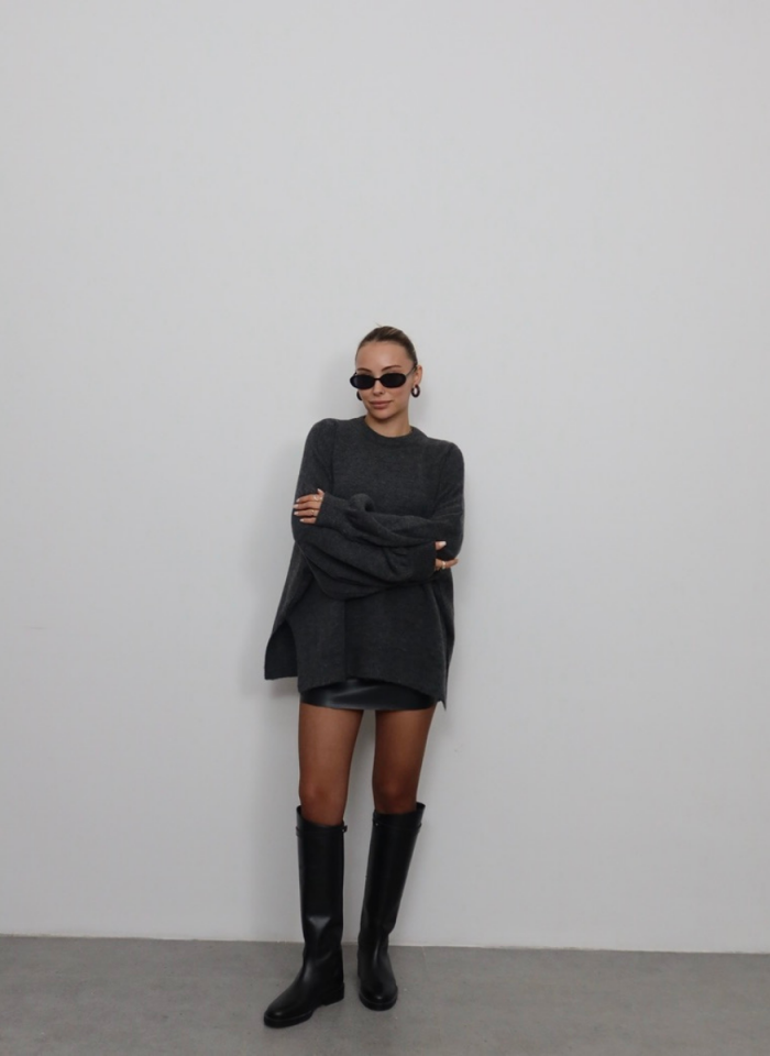 ANTRASİT YANLARI YIRTMAÇLI TRİKO KAZAK