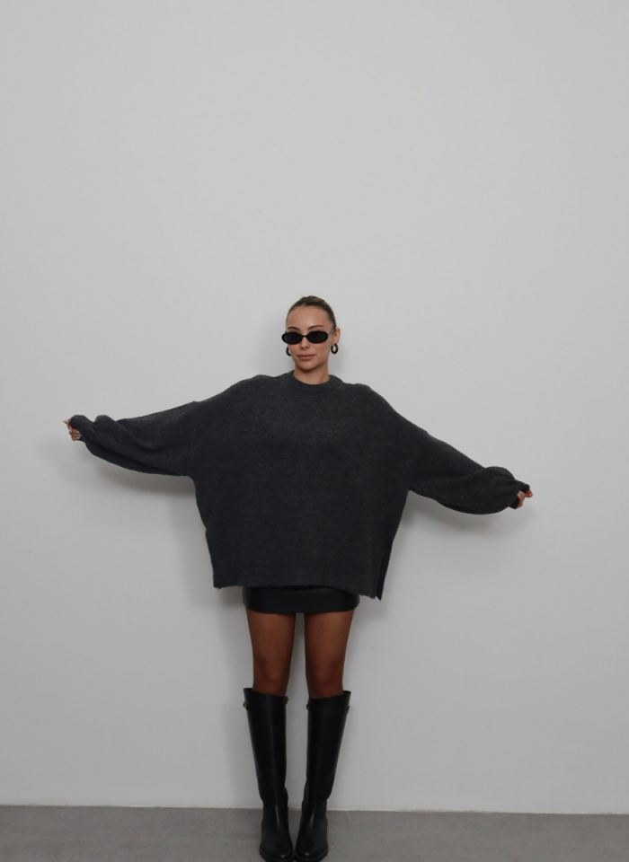 ANTRASİT YANLARI YIRTMAÇLI TRİKO KAZAK