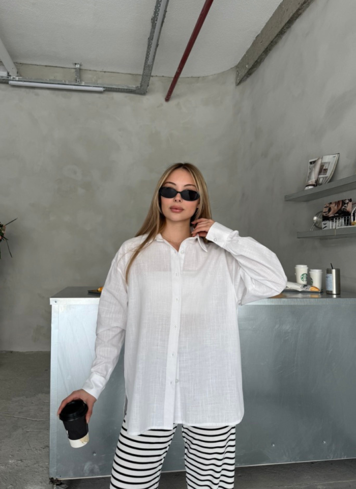 BEYAZ OVERSİZE GÖMLEK