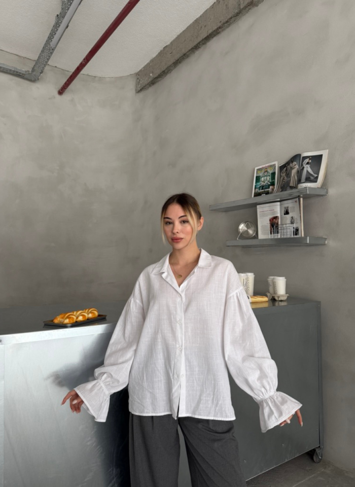 BEYAZ KOLU BÜZGÜLÜ GÖMLEK