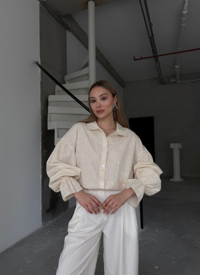 BEJ KOLU BÜZGÜLÜ GÖMLEK