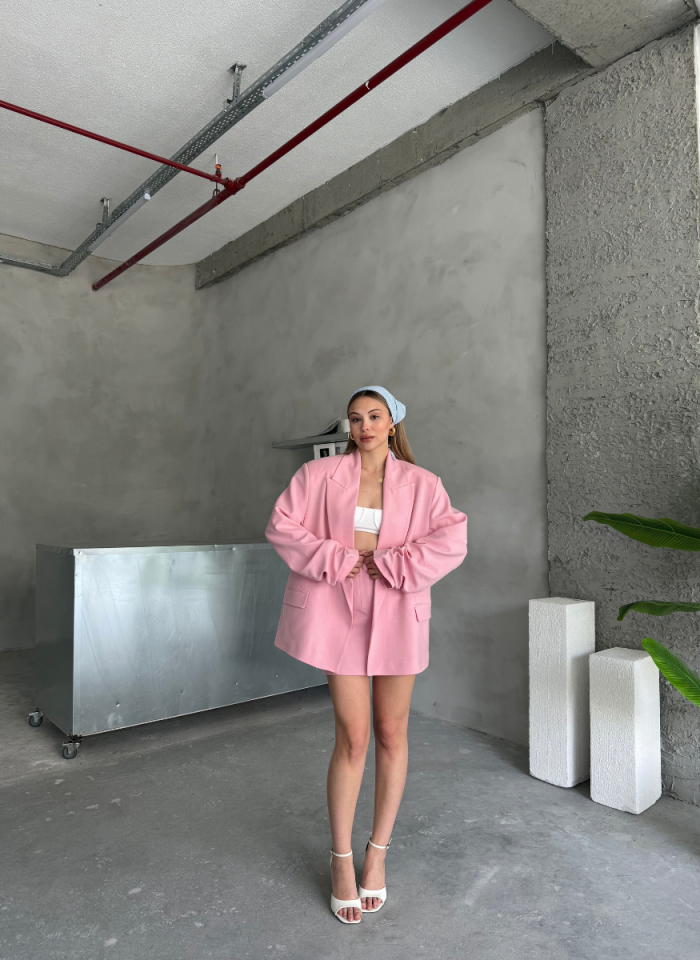 PEMBE ELAN TAKIM