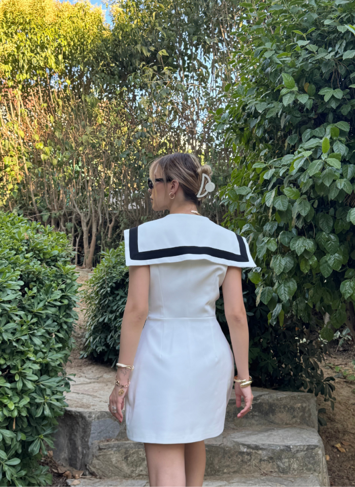 BEYAZ BAHRİYE ELBİSESİ