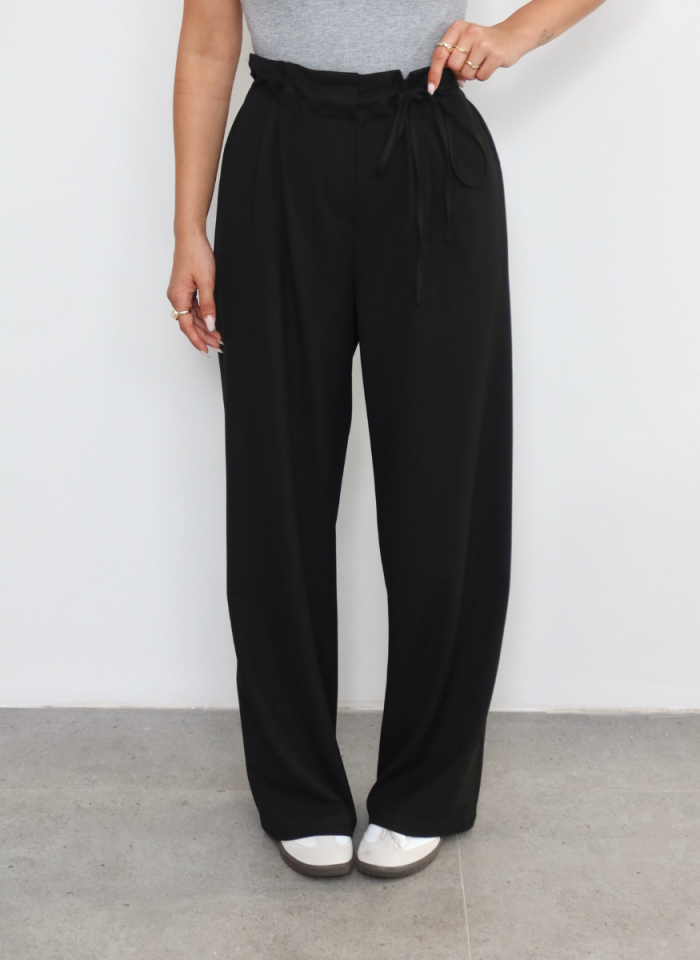 SİYAH EASE PANTOLON
