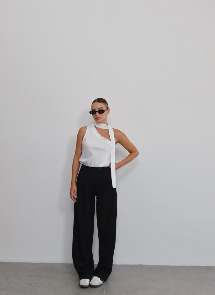 BEYAZ SATEN ŞALLI BLUZ