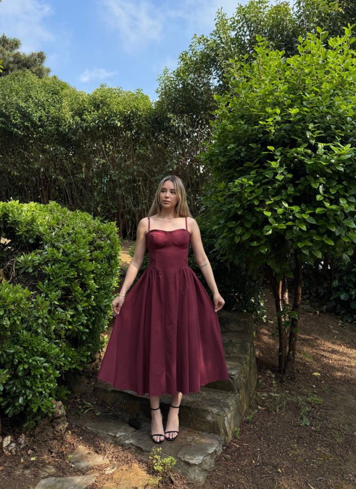 BORDO POPLİN ELBİSE