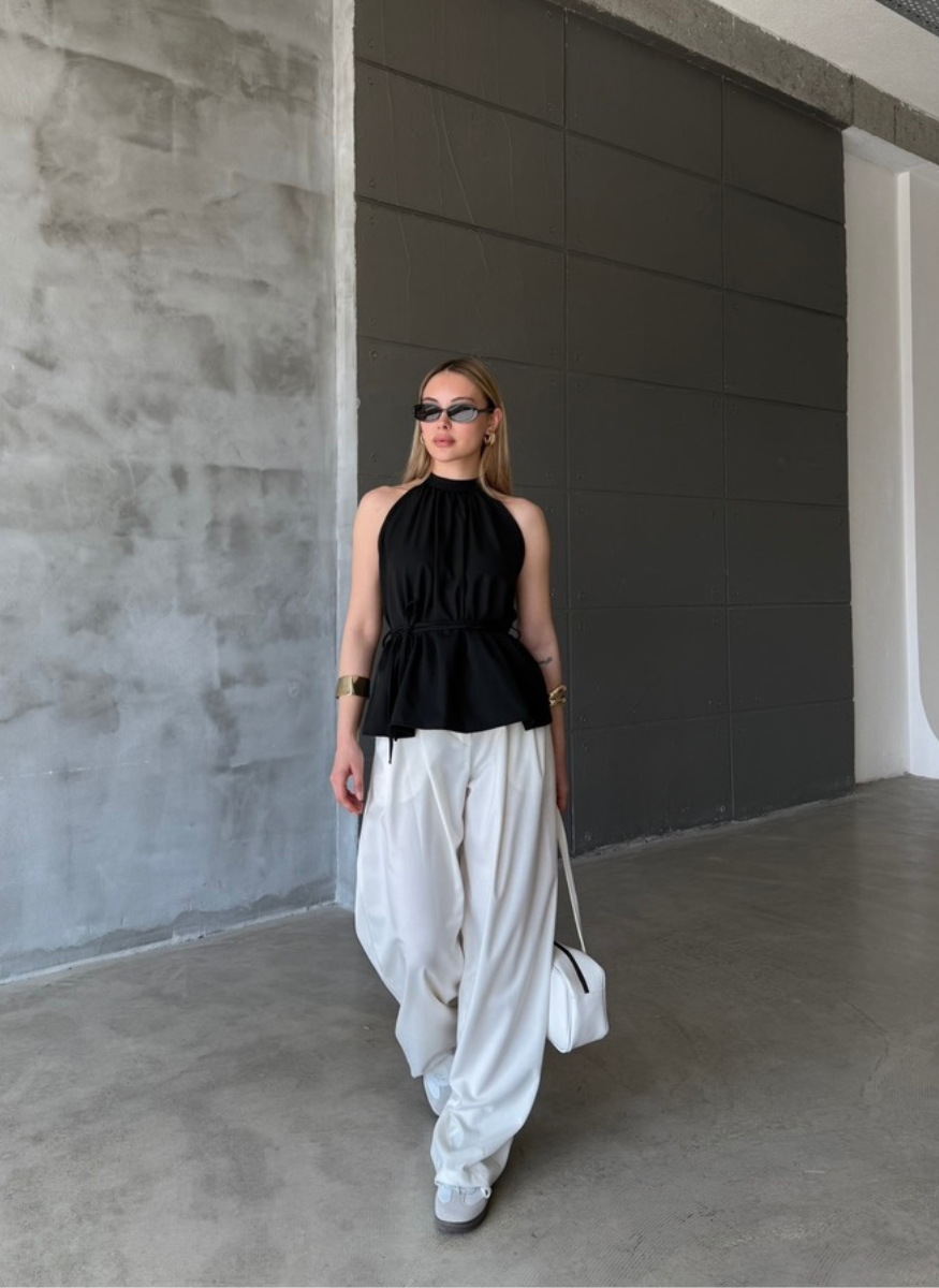 HALTER YAKALI BELİ BAĞLAMALI BLUZ