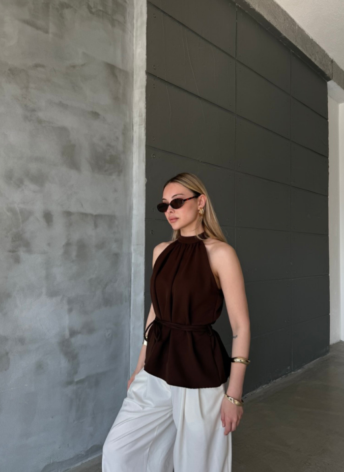 HALTER YAKALI BELİ BAĞLAMALI BLUZ
