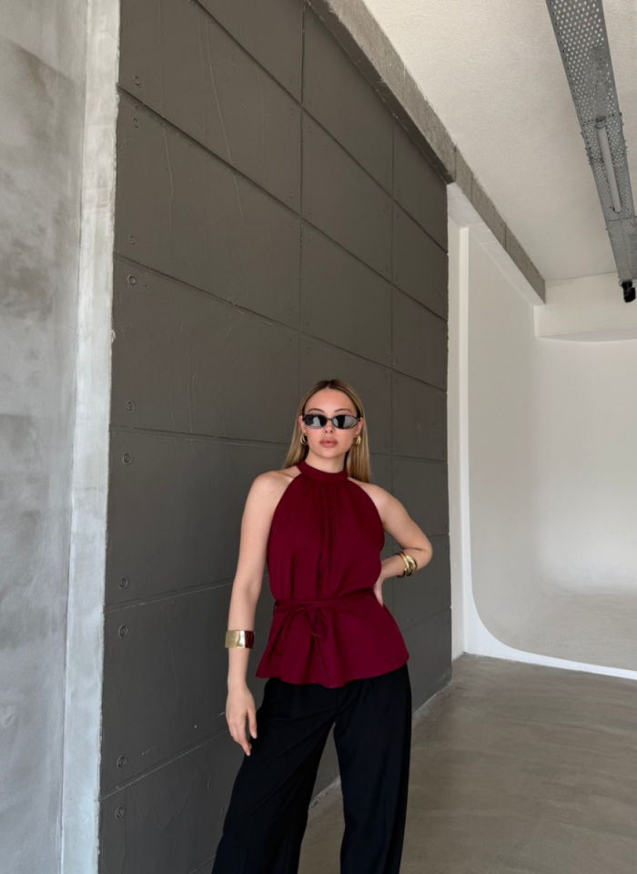 HALTER YAKALI BELİ BAĞLAMALI BLUZ