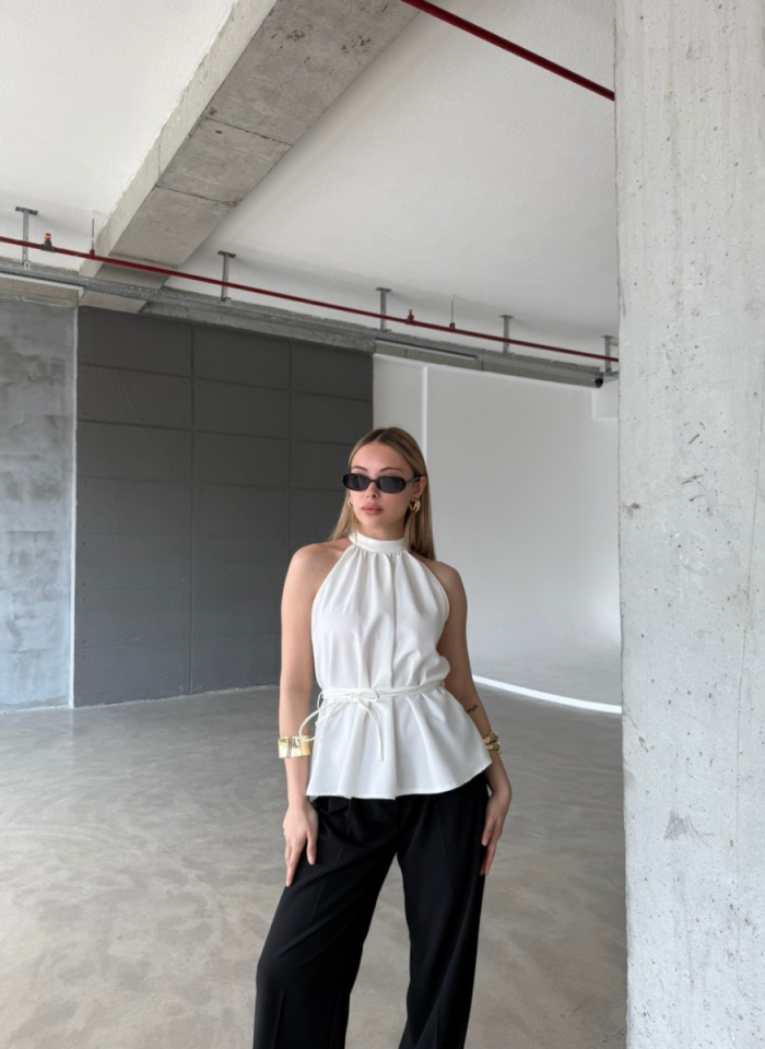 HALTER YAKALI BELİ BAĞLAMALI BLUZ