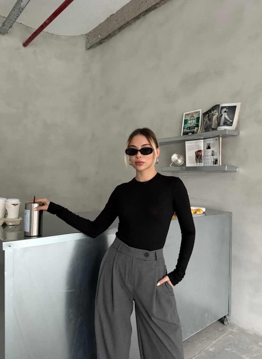 SİYAH BASIC T-SHIRT