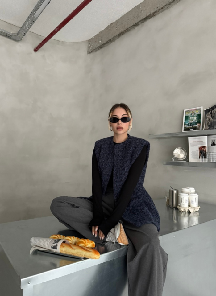 SİYAH BASIC T-SHIRT